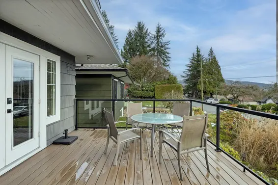 506 Tempe Crescent, North Vancouver For Sale - image 13