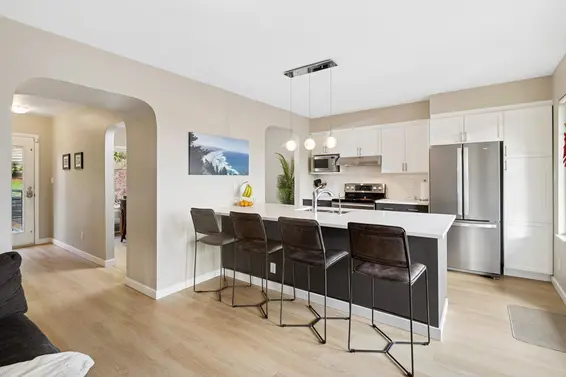 506 Tempe Crescent, North Vancouver For Sale - image 6