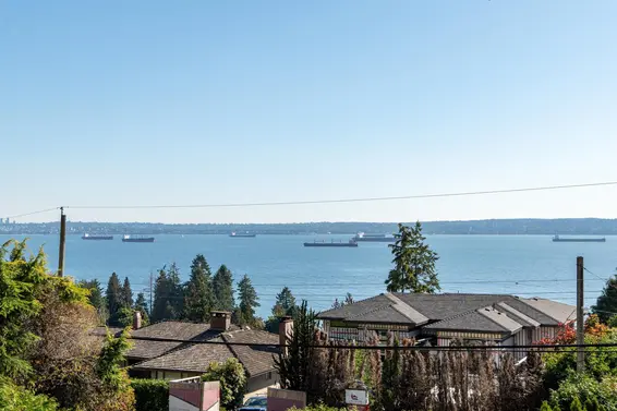 3204 Thompson Crescent, West Vancouver For Sale - image 33