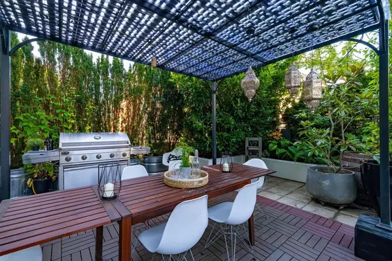 307 138 East Esplanade Avenue, North Vancouver For Sale - image 3