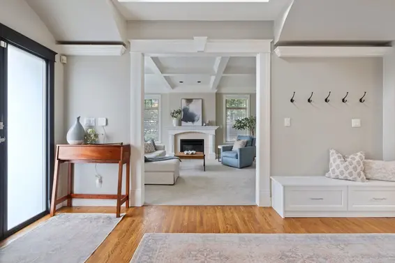 2752 Newmarket Drive, North Vancouver For Sale - image 17