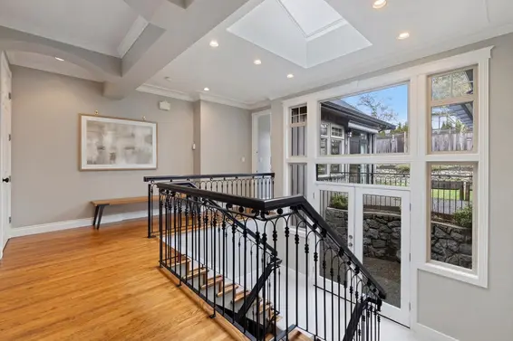 2752 Newmarket Drive, North Vancouver For Sale - image 20