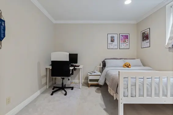 2752 Newmarket Drive, North Vancouver For Sale - image 32