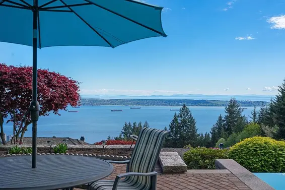 2450 Halston Court, West Vancouver