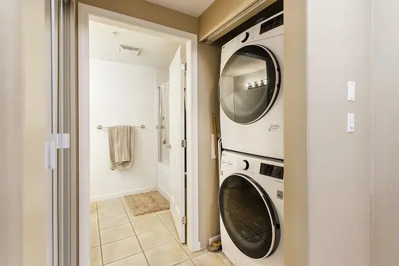 416 3629 Deercrest Drive, North Vancouver For Sale - image 28