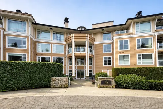 416 3629 Deercrest Drive, North Vancouver For Sale - image 31