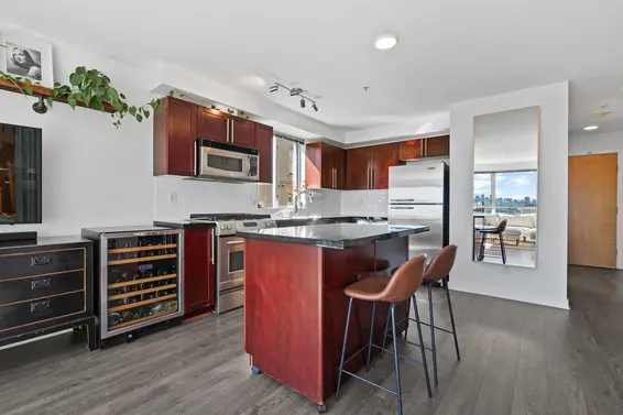 301 122 East 3rd Street, North Vancouver For Sale - image 12