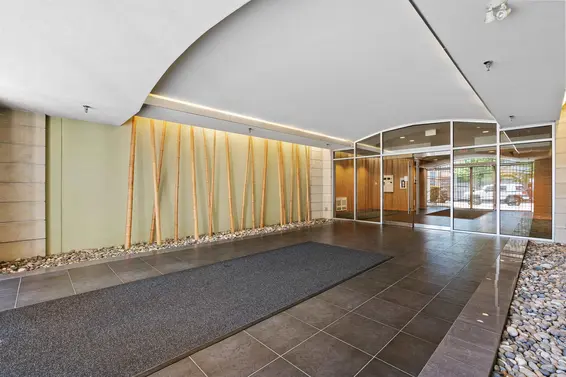301 122 East 3rd Street, North Vancouver For Sale - image 4