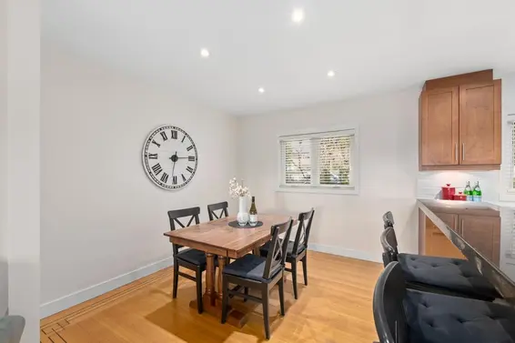 3075 Plymouth Drive, North Vancouver For Sale - image 12