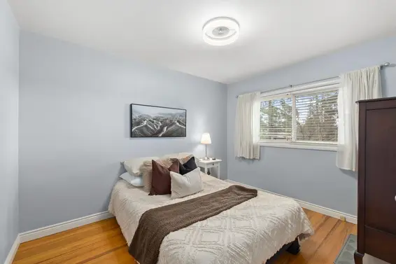 3075 Plymouth Drive, North Vancouver For Sale - image 18