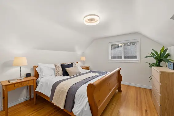3075 Plymouth Drive, North Vancouver For Sale - image 21