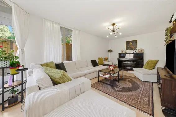 108 2024 Fullerton Avenue, North Vancouver For Sale - image 5