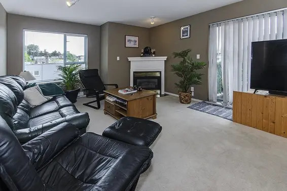 206 1085 West 17th Street, North Vancouver For Sale - image 9