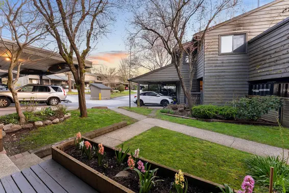9 1960 Rufus Drive, North Vancouver For Sale - image 4