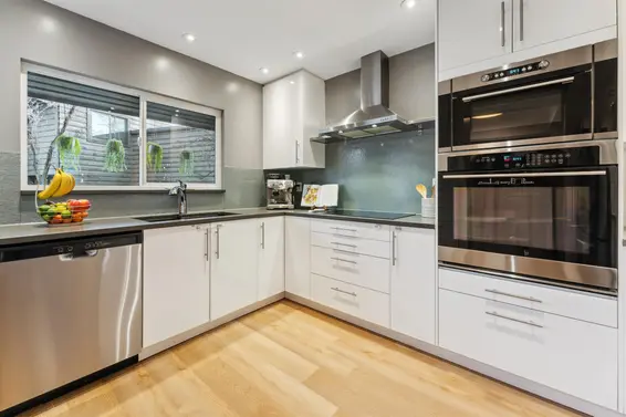 9 1960 Rufus Drive, North Vancouver For Sale - image 7