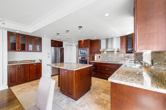 101 2280 Bellevue Avenue, West Vancouver For Sale - image 7