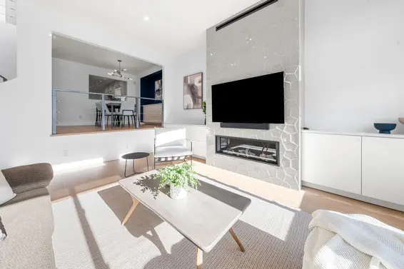 256 West 5th Street, North Vancouver For Sale - image 5