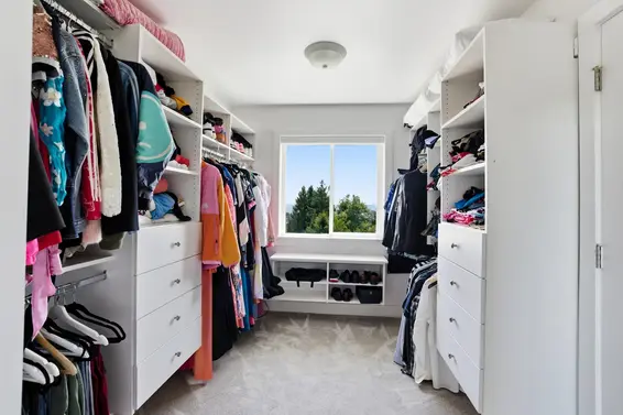 407 Brand Street, North Vancouver For Sale - image 26