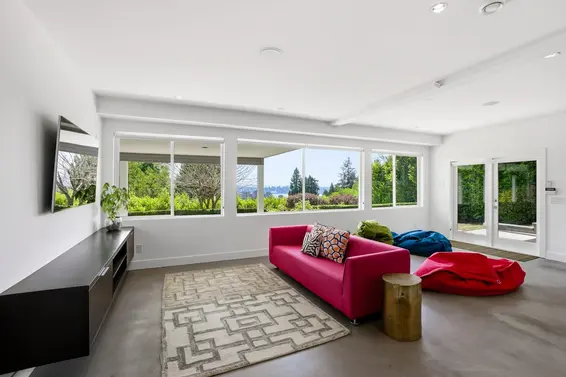 407 Brand Street, North Vancouver For Sale - image 33