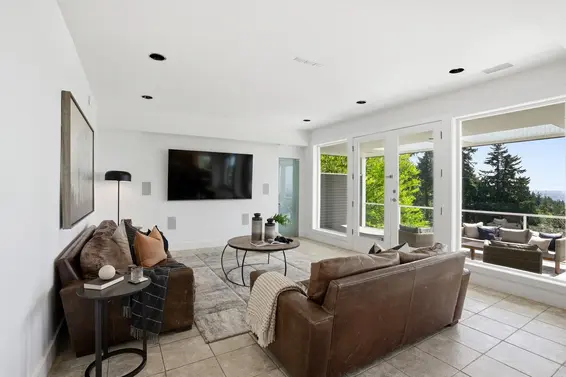 407 Brand Street, North Vancouver For Sale - image 4