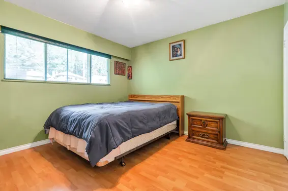 1555 Burrill Avenue, North Vancouver For Sale - image 20