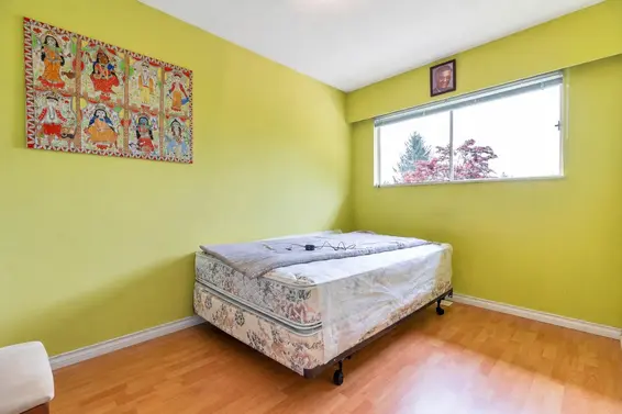 1555 Burrill Avenue, North Vancouver For Sale - image 22