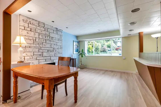 1555 Burrill Avenue, North Vancouver For Sale - image 28