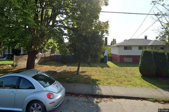 439 East 16th Street, North Vancouver