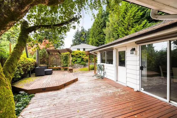 4110 Burkeridge Place, West Vancouver For Sale - image 24