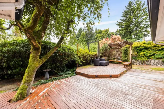 4110 Burkeridge Place, West Vancouver For Sale - image 29