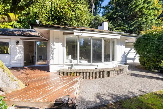 4110 Burkeridge Place, West Vancouver For Sale - image 4