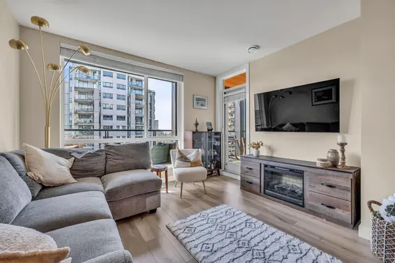 404 128 East 8th Street, North Vancouver For Sale - image 11