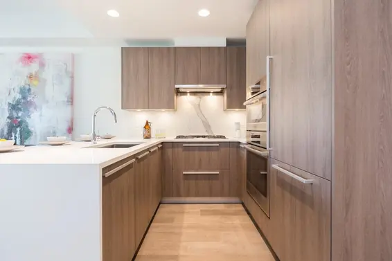 404 1295 Conifer Street, North Vancouver For Sale - image 4