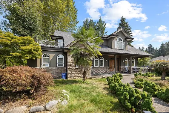 3582 Edgemont Boulevard, North Vancouver