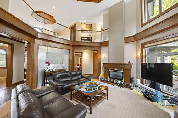 3582 Edgemont Boulevard, North Vancouver For Sale - image 16