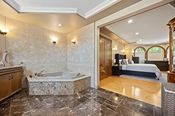 3582 Edgemont Boulevard, North Vancouver For Sale - image 29