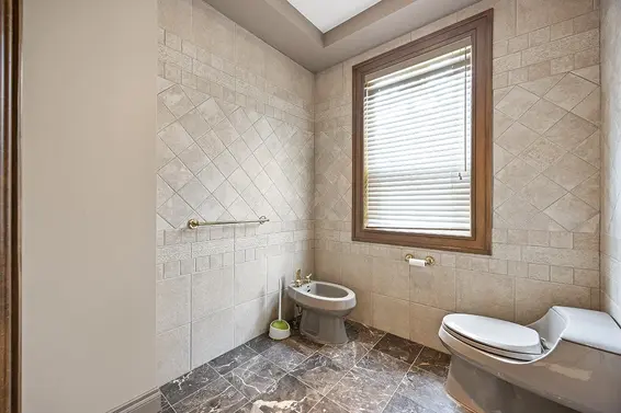 3582 Edgemont Boulevard, North Vancouver For Sale - image 30