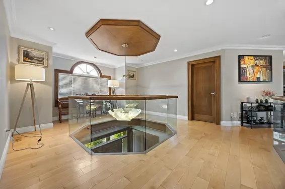 3582 Edgemont Boulevard, North Vancouver For Sale - image 34