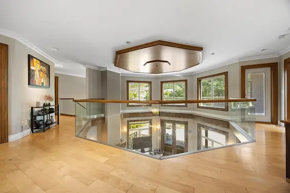3582 Edgemont Boulevard, North Vancouver For Sale - image 35