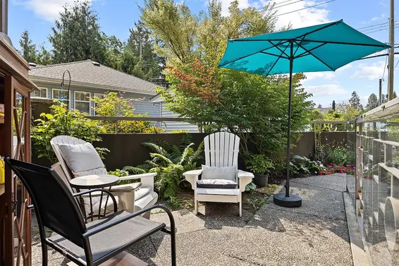 3582 Edgemont Boulevard, North Vancouver For Sale - image 8