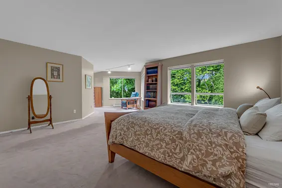 1675 Lawson Avenue, West Vancouver For Sale - image 15