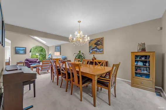 1675 Lawson Avenue, West Vancouver For Sale - image 7