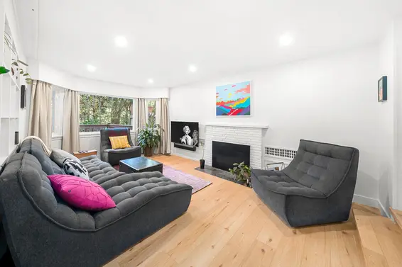 2052 Capilano Road, North Vancouver For Sale - image 6