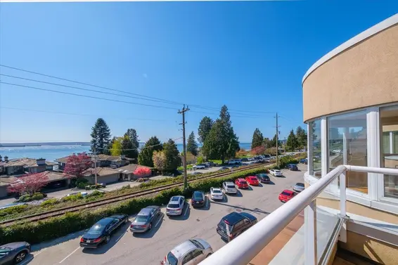 302 2455 Bellevue Avenue, West Vancouver For Sale - image 21
