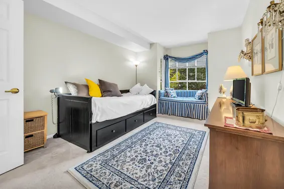 302 3670 Banff Court, North Vancouver For Sale - image 19