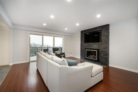 943 Shavington Street, North Vancouver For Sale - image 11