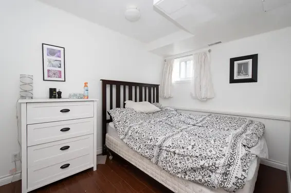 943 Shavington Street, North Vancouver For Sale - image 25