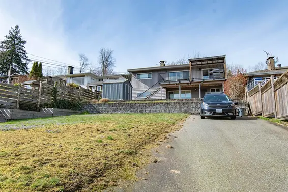 943 Shavington Street, North Vancouver For Sale - image 37