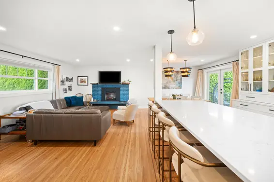 542 North Dollarton Highway, North Vancouver For Sale - image 14