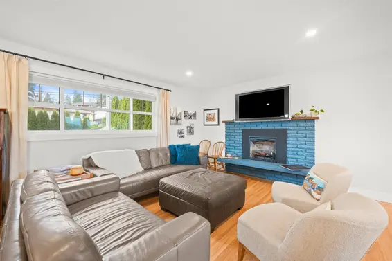 542 North Dollarton Highway, North Vancouver For Sale - image 15